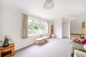 Living Room- click for photo gallery